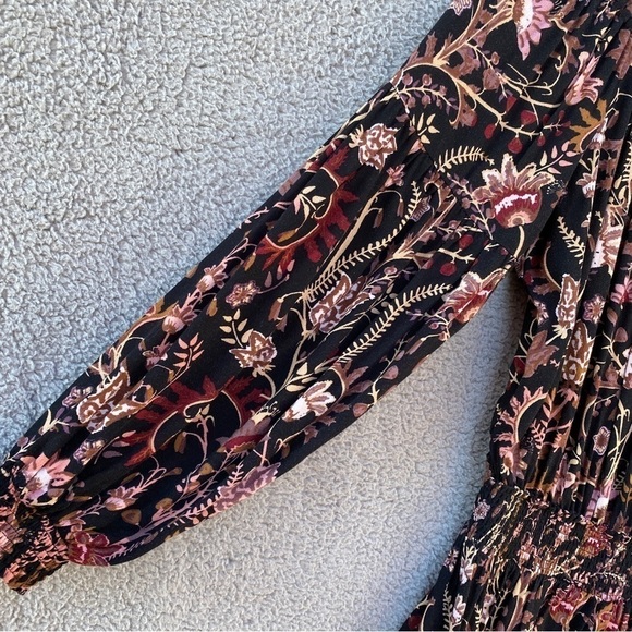 Free People Pretty & Free Black Floral Off the Shoulder Cutout Back Romper Sz XS - Picture 4 of 15